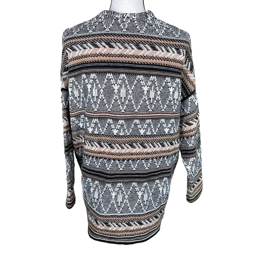 Old Navy Diamond Geo Jacquard Cardigan - Picture 3 of 8